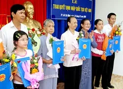 TPHCM: 32 cá nhân được nhập quốc tịch Việt Nam