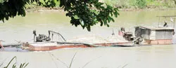 Khổ vì nạn khai thác cát trên sông Krông Nô (Đắc Nông)