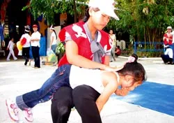 1.200 giáo viên, học sinh tham gia Hội thi sơ cấp cứu khối trường học