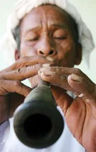 Baranưng còn vang trên tháp Chàm ảnh 2