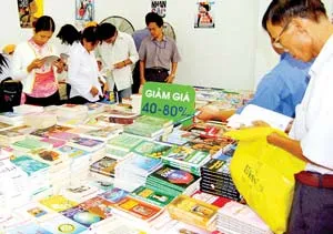Chợ sách giảm giá 10%-90%