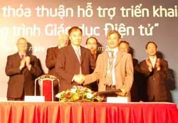 Intel hỗ trợ bán 1 triệu máy tính giá rẻ cho giáo viên VN