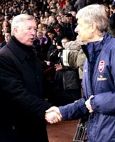 HLV Ferguson và Wenger có thể đối đầu tới 4 lần trong hơn một tháng tới.