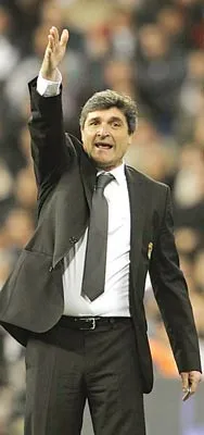 Vòng 32 Liga đêm nay: Juande Ramos giúp Real hồi sinh