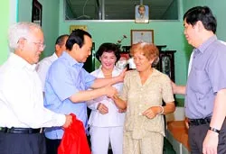 Gắn kết với các vùng, phân công giữa các tỉnh