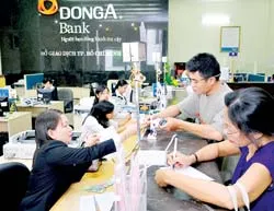 Thanh toán qua ngân hàng: Làm khó doanh nghiệp!