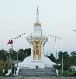 Chúng tôi đi tìm căn cứ xuất phát