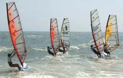 Nhà kinh doanh thể thao giải trí trên biển Pascal Lefebvre - Vì yêu… ảnh 2