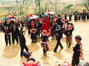 A traditional dance at a Dao Lo Gang wedding, one of the 11 traditional festivals desinated as country's official festivals.