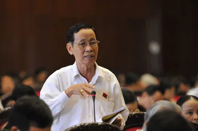 Sớm sửa Luật Đất đai, Luật Ngân sách nhà nước; thông qua Luật Báo chí sửa đổi; xây dựng pháp lệnh về tiếng Việt