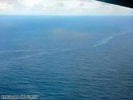 Vụ tai nạn máy bay Airbus 330: Vẫn chưa phát hiện được mảnh vỡ