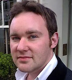 Lên net tìm kinh phí làm phim