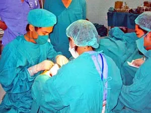 Thanh Hóa: Phẫu thuật miễn phí cho hơn 200 trẻ em nghèo