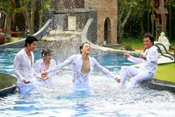 Thời của nam diễn viên… ủy mị