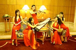 Nhóm nhạc dân tộc Mặt Trời Đỏ: Khẳng định phong cách dân gian và nhạc khí