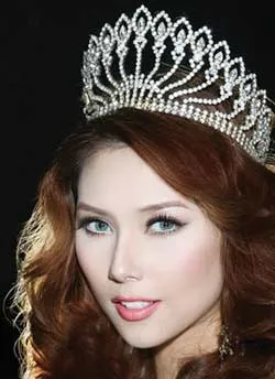 Á hậu Võ Hoàng Yến : Sẽ cố gắng lọt vào top 15