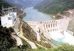 Mặt trái của những con đập thủy điện