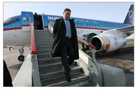 SuperJet-100 đánh dấu sự trở lại của Nga trên thị trường máy bay dân dụng quốc tế