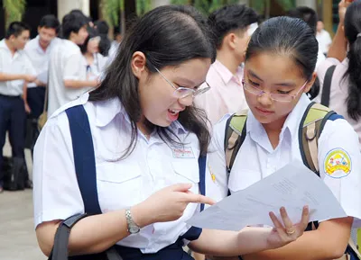 Ngày thứ 2 kỳ thi tuyển sinh lớp 10, TPHCM: Đề Toán dễ