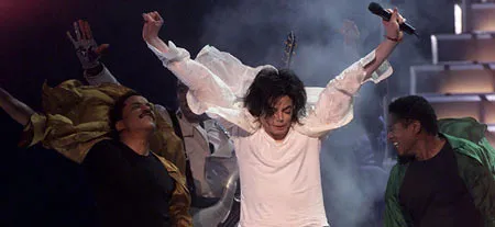 Thành công cả giọng ca lẫn vũ điệu