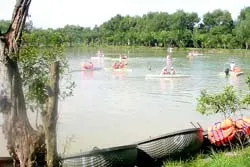 “Trẻ hóa” nông dân