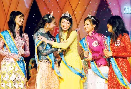 Trần Thị Thùy Dương - Người đẹp Hoa Anh Đào năm 2009