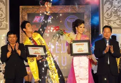 Siêu mẫu Việt Nam 2009: Đỗ Nguyễn Hoàng Long và Nguyễn Thị Ngọc Bích đoạt giải vàng