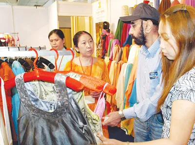 Tổng mức bán lẻ dịch vụ và hàng hóa tăng trở lại