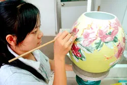 Ra mắt showroom gốm sứ nghệ thuật cao cấp Minh Long