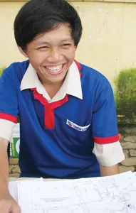 Hoàng “cùi bắp” và tấm bản đồ “tiếp sức”