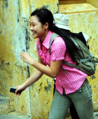 Niềm vui của một thí sinh sau ngày thi môn đầu tiên.