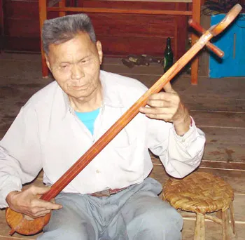 Người giữ hồn văn hóa Thái