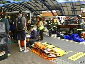 Mỹ: Hai tàu điện ngầm đâm nhau khiến 44 người bị thương