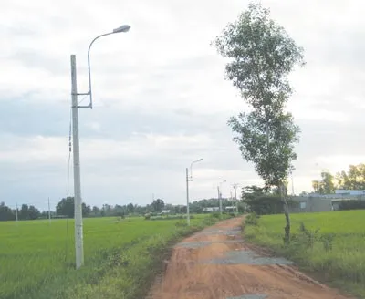 Xã xa, chờ đèn chiếu sáng