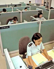 Thông quan điện tử tại TPHCM: Chờ ngày... đóng cửa!