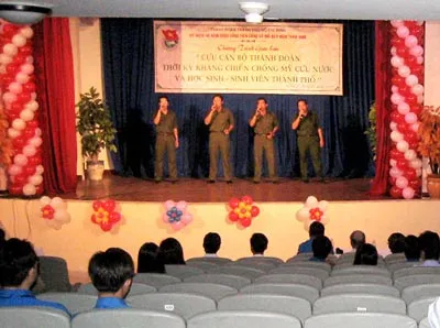 Công tác tập hợp quần chúng: Mải thi đua, ít lo tập hợp