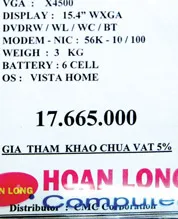 Niêm yết giá tại một cửa hàng bán máy vi tính.