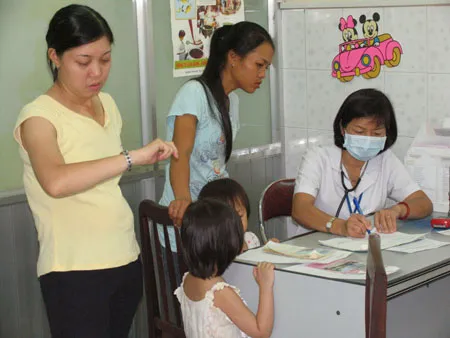 Bảo hiểm y tế tại bệnh viện Tân Bình: Khám 5 phút, chờ cả ngày! ảnh 2