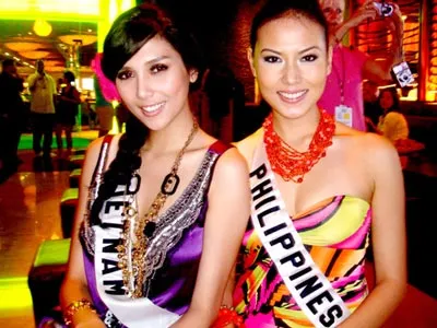 Cùng người đẹp Philippine