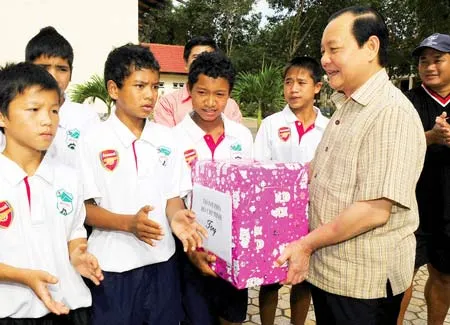 Hợp tác kinh tế - xã hội giữa TPHCM và Gia Lai: Bài học về thu hút đầu tư