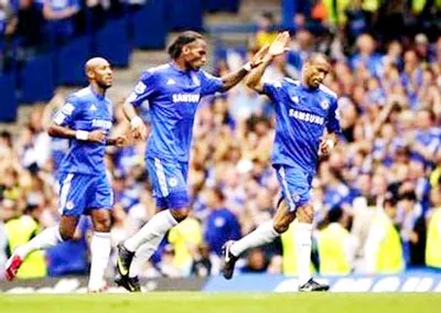 Chelsea - Hull City 2 - 1: Chủ nhà thắng nhọc nhằn