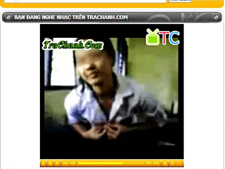 Giao diện và những video clip “nóng” trên web t...com.