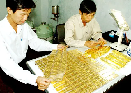 Ngày càng thực chất