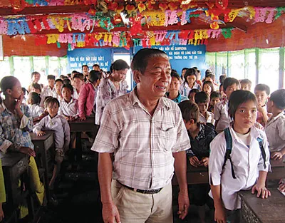 Trường Việt trên Biển Hồ