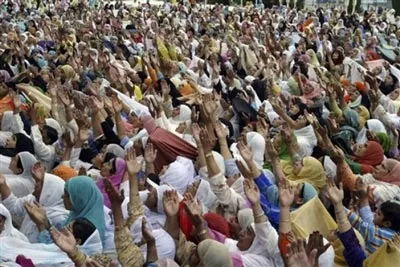 Cầu nguyện trong ngày khởi đầu tháng Ramadan