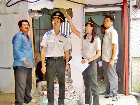 Công tác tư pháp: Khó từ người đến việc