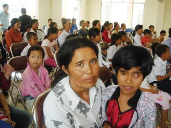 Ánh sáng từ những trái tim nhân ái