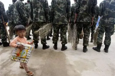 Trẻ em là những nạn nhân tội nghiệp nhất trong hoàn cảnh này.