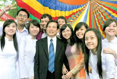 Giáo dục là nền tảng phát triển đất nước