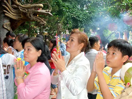 Hôm qua, đại lễ Vu Lan mùa báo hiếu